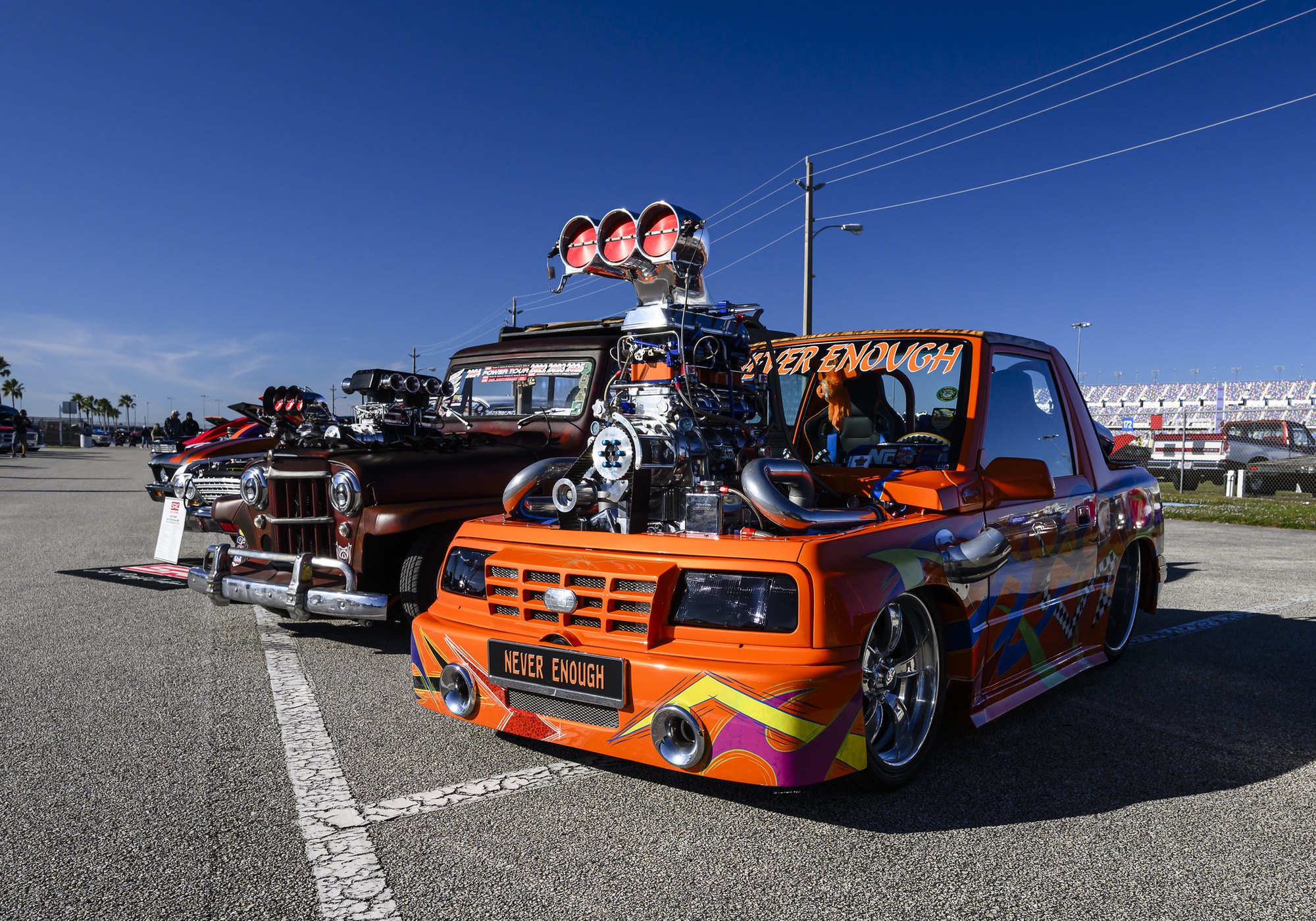Show cars at the Daytona Turkey Run®